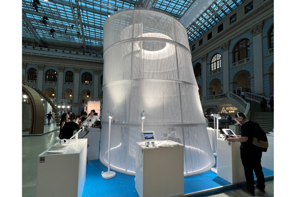 Стенд архитектурного бюро Blank Architects